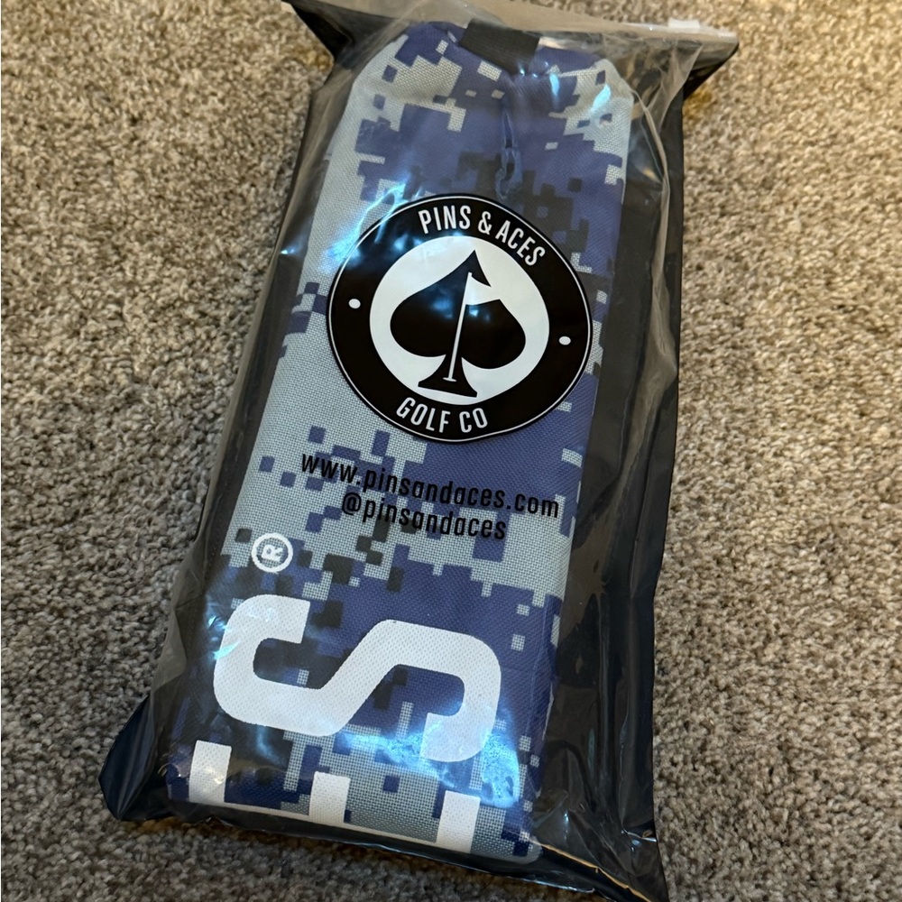 Pins & Aces Digital Camo Golf beer sleeve